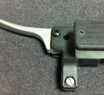 HANDBRAKE, LEFT HYDRAULIC ASM